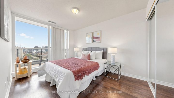 Photo 11 at 1401 - 2885 Bayview Avenue, Bayview Village, Toronto
