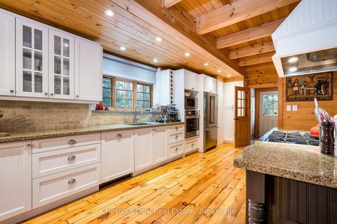 Photo 18 at 8390 Poplar Side Road, Rural Clearview, Clearview