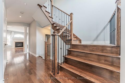 Photo 2 at 176 District Avenue, Patterson, Vaughan