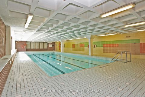 Photo 18 at 609 - 40 Homewood Avenue, South St. James Town, Toronto