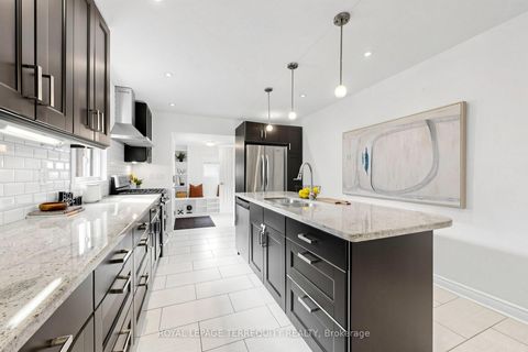Photo 7 at 150 Osler Street, Pellam Park, Toronto