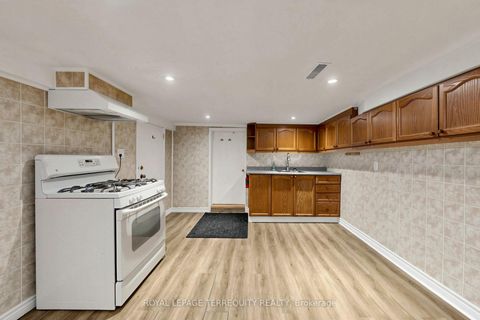 Photo 23 at 150 Osler Street, Pellam Park, Toronto