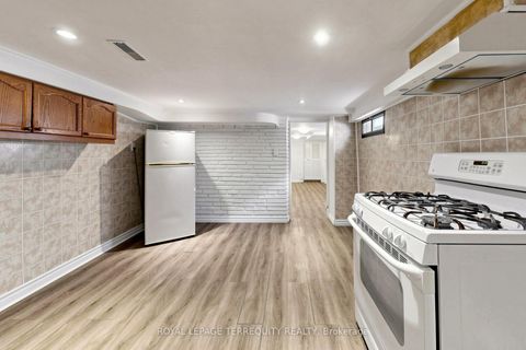 Photo 27 at 150 Osler Street, Pellam Park, Toronto