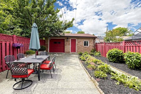 Photo 33 at 150 Osler Street, Pellam Park, Toronto
