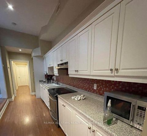 Photo 2 at 243 Lippincott Street, University, Toronto