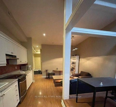 Photo 3 at 243 Lippincott Street, University, Toronto
