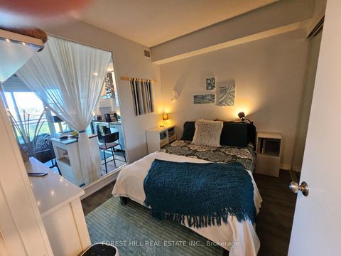 Photo 12 at 623 - 165 Legion Road N, Mimico, Toronto