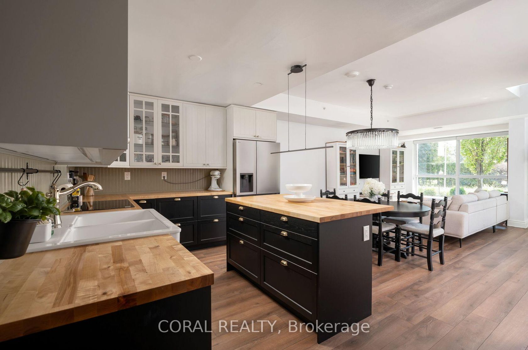 TH10 - 1350 Kingston Road, Cliffside, Toronto 