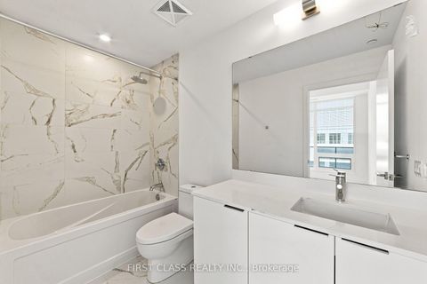 Photo 13 at S3401 - 8 Olympic Garden Drive, Newtonbrook East, Toronto