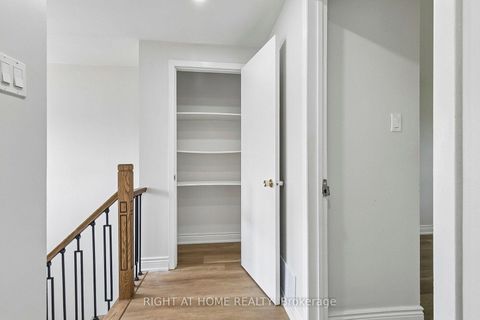 Photo 13 at 29 Cheatham Place, Malvern, Toronto