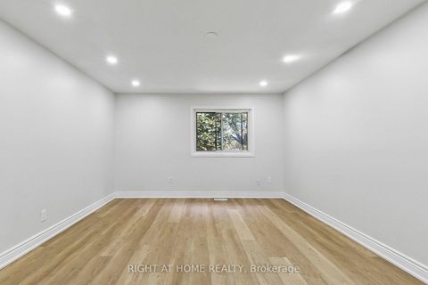 Photo 14 at 29 Cheatham Place, Malvern, Toronto