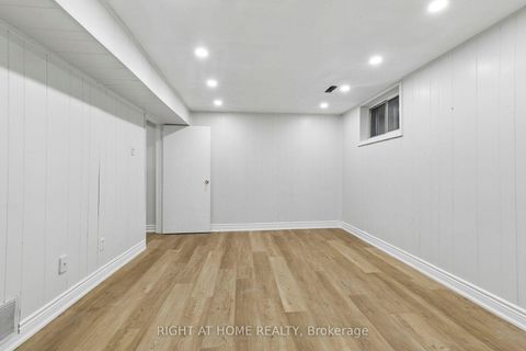 Photo 22 at 29 Cheatham Place, Malvern, Toronto