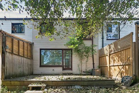 Photo 23 at 29 Cheatham Place, Malvern, Toronto