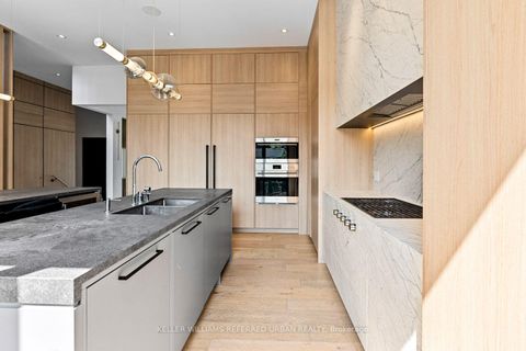 Photo 10 at 27 Berkinshaw Crescent, Don Mills, Toronto