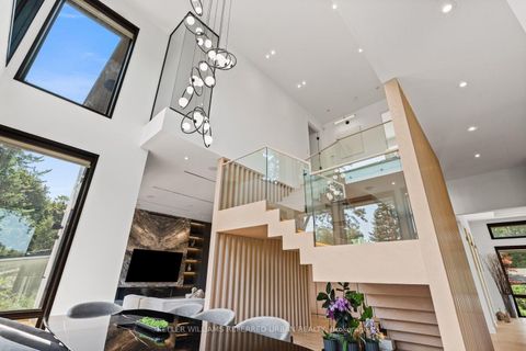 Photo 13 at 27 Berkinshaw Crescent, Don Mills, Toronto