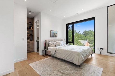 Photo 34 at 27 Berkinshaw Crescent, Don Mills, Toronto