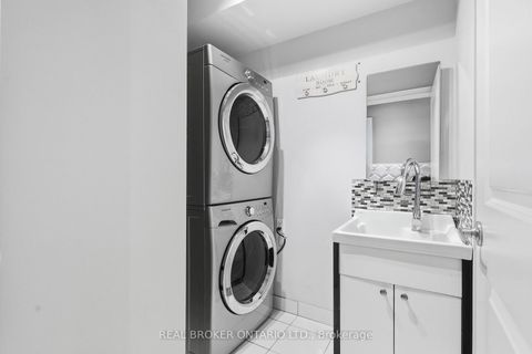 Photo 19 at 39 Lobo Mews, City Centre West, Toronto