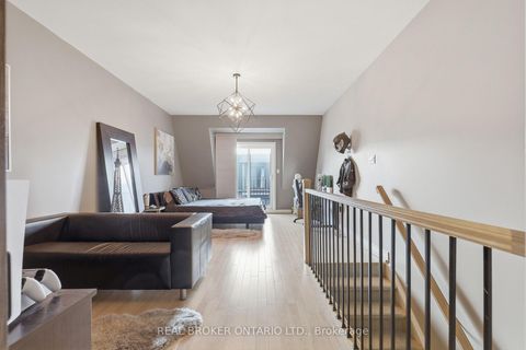 Photo 21 at 39 Lobo Mews, City Centre West, Toronto