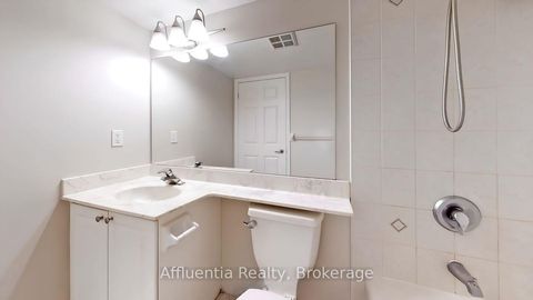 Photo 15 at 2510 - 228 Queens Quay W, Waterfront Communities C1, Toronto