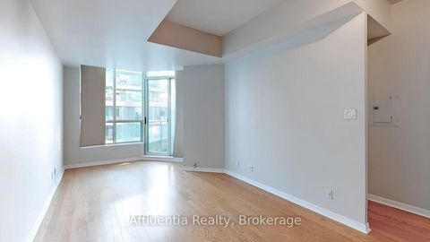 Photo 18 at 2510 - 228 Queens Quay W, Waterfront Communities C1, Toronto