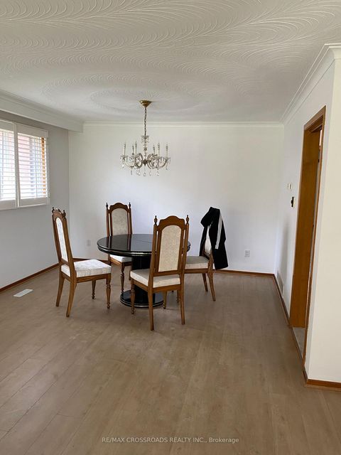 Photo 7 at 91 Bickerton Crescent, Pleasant View, Toronto
