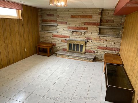 Photo 17 at 91 Bickerton Crescent, Pleasant View, Toronto