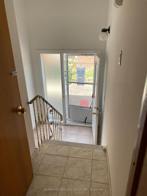 Photo 20 at 91 Bickerton Crescent, Pleasant View, Toronto