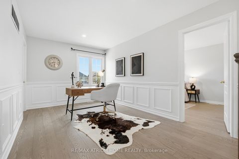 Photo 17 at 526 Mavrinac Boulevard, Bayview Northeast, Aurora