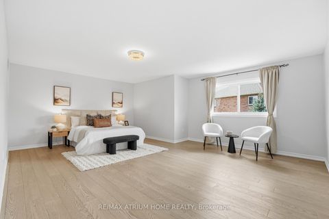 Photo 20 at 526 Mavrinac Boulevard, Bayview Northeast, Aurora