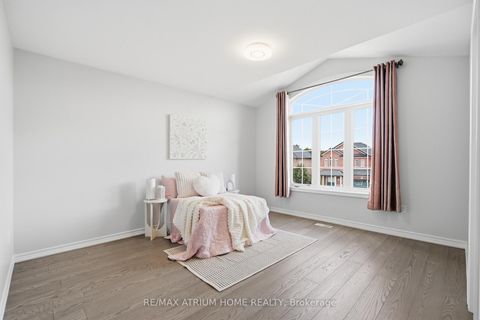 Photo 27 at 526 Mavrinac Boulevard, Bayview Northeast, Aurora