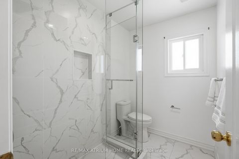 Photo 32 at 526 Mavrinac Boulevard, Bayview Northeast, Aurora