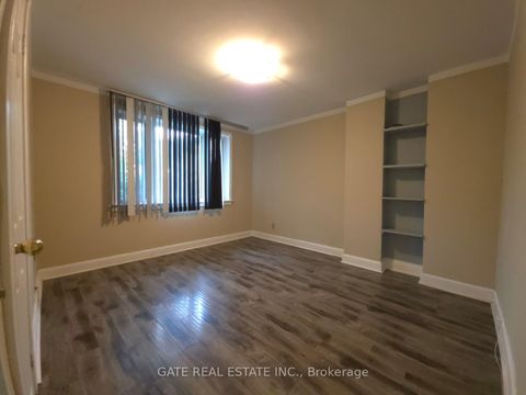 Photo 3 at 377 Ellerslie Avenue, Willowdale West, Toronto