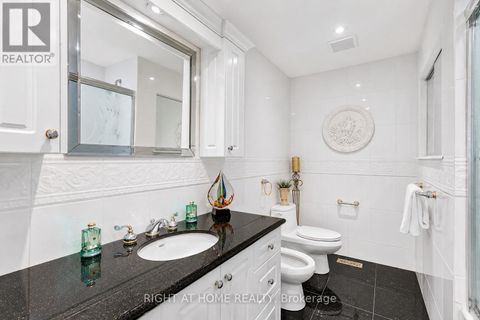 Photo 22 at 168 Springhead Gardens, North Richvale, Richmond Hill