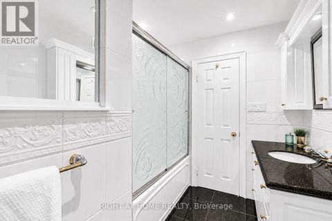 Photo 23 at 168 Springhead Gardens, North Richvale, Richmond Hill