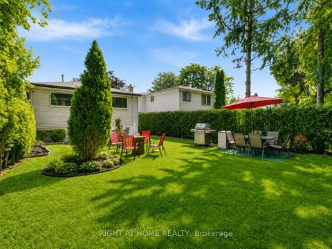 Photo 35 at 168 Springhead Gardens, North Richvale, Richmond Hill