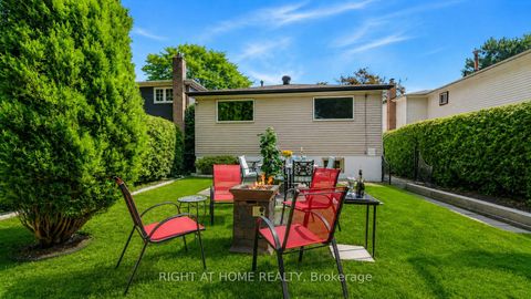 Photo 36 at 168 Springhead Gardens, North Richvale, Richmond Hill