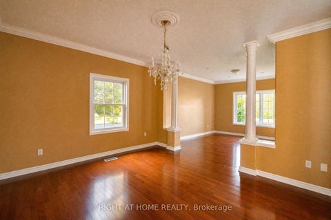 Photo 8 at 52 Prince William Way, Shore, Barrie