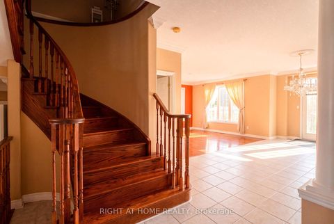 Photo 14 at 52 Prince William Way, Shore, Barrie