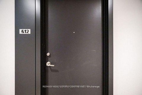 Photo 3 at 612 - 252 Church Street, Yonge Corridor, Toronto