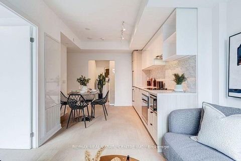 Photo 9 at 612 - 252 Church Street, Yonge Corridor, Toronto