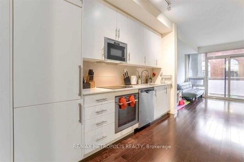 Photo 5 at 520 - 460 Adelaide Street E, Moss Park, Toronto