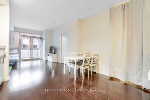 Photo 10 at 520 - 460 Adelaide Street E, Moss Park, Toronto