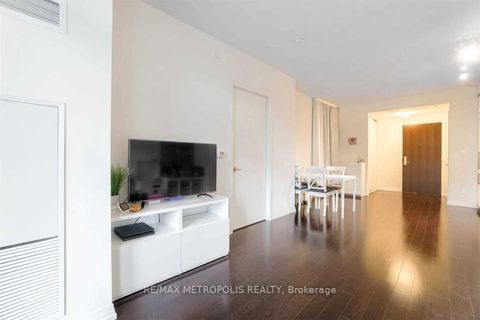 Photo 12 at 520 - 460 Adelaide Street E, Moss Park, Toronto