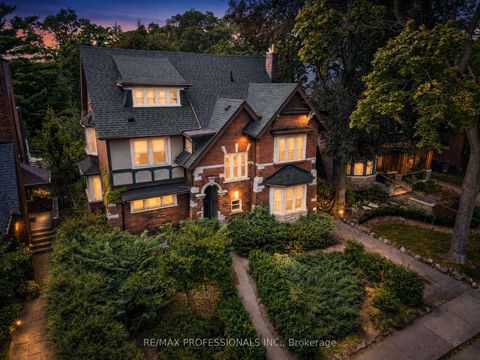 Photo 1 at 284 Indian Road, Swansea, Toronto