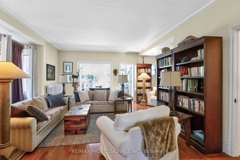 Photo 8 at 284 Indian Road, Swansea, Toronto