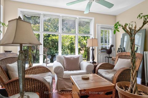 Photo 11 at 284 Indian Road, Swansea, Toronto