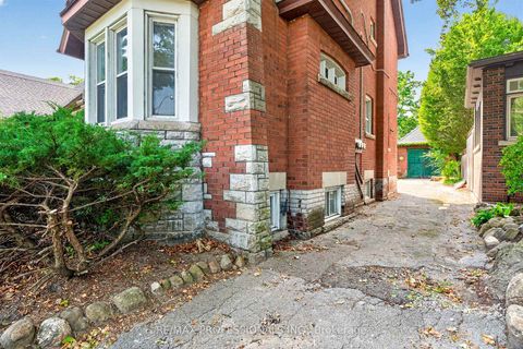 Photo 40 at 284 Indian Road, Swansea, Toronto