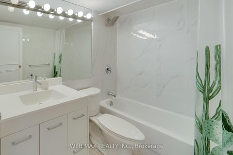 Photo 9 at 1808 - 25 Grenville Street, Bay Street Corridor, Toronto