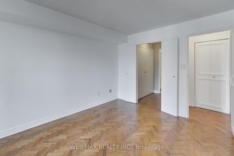Photo 13 at 1808 - 25 Grenville Street, Bay Street Corridor, Toronto