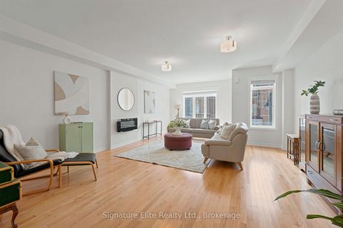 Photo 5 at 114 Gordon Circle, College Manor, Newmarket